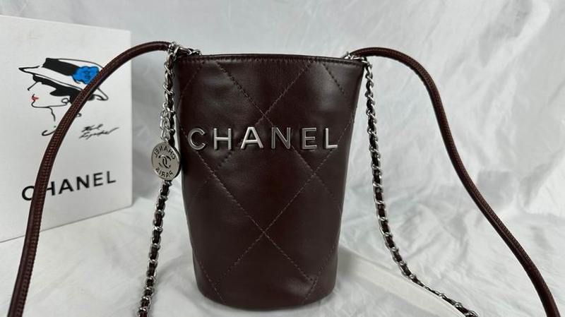 Chanel Handbags 759